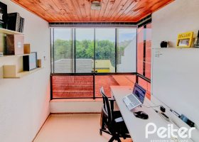 Apartamento à venda com 47m², 1 dormitório, 1 vaga, no bairro Tristeza em Porto Alegre