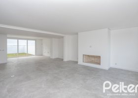 Casa em Condomínio à venda com 254m², 3 dormitórios, 3 suítes, 2 vagas, no bairro Hipica em PORTO ALEGRE