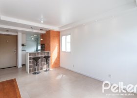 Apartamento à venda com 63m², 2 dormitórios, 1 suíte, 1 vaga, no bairro Tristeza em PORTO ALEGRE