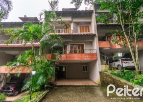 Casa em Condomínio à venda com 279m², 3 dormitórios, 1 suíte, 4 vagas, no bairro Jardim Isabel em Porto Alegre