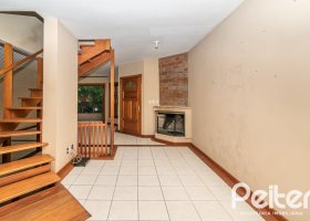 Casa em Condomínio à venda com 279m², 3 dormitórios, 1 suíte, 4 vagas, no bairro Jardim Isabel em Porto Alegre