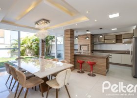 Casa em Condomínio à venda com 312m², 4 dormitórios, 4 suítes, 4 vagas, no bairro Hipica em PORTO ALEGRE