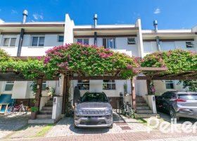 Casa em Condomínio à venda com 167m², 3 dormitórios, 1 suíte, 2 vagas, no bairro Ipanema em PORTO ALEGRE