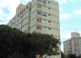 Apartamento à venda com 39m², 1 dormitório, no bairro Tristeza em Porto Alegre