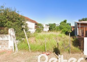 Terreno à venda com 298m², no bairro Tristeza em Porto Alegre
