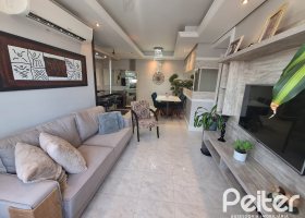 Apartamento à venda com 75m², 3 dormitórios, 1 suíte, 2 vagas, no bairro Tristeza em PORTO ALEGRE