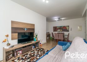 Apartamento à venda com 79m², 3 dormitórios, 1 suíte, 1 vaga, no bairro Cidade Baixa em Porto Alegre