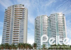 Apartamento à venda com 127m², 3 dormitórios, 3 suítes, 2 vagas, no bairro Golden Lake em Porto Alegre