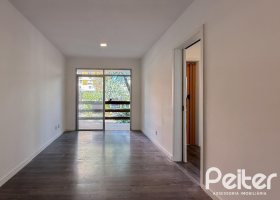 Apartamento à venda com 69m², 2 dormitórios, 1 vaga, no bairro Tristeza em Porto Alegre