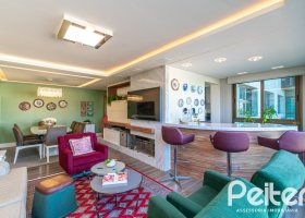 Apartamento à venda com 143m², 3 dormitórios, 1 suíte, 2 vagas, no bairro Tristeza em PORTO ALEGRE