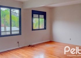 Apartamento à venda com 40m², 1 dormitório, 1 vaga, no bairro Cristal em PORTO ALEGRE