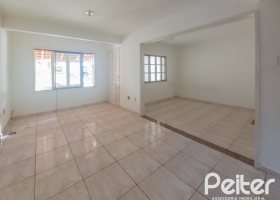 Casa em Condomínio à venda com 122m², 3 dormitórios, 2 vagas, no bairro Cavalhada em Porto Alegre
