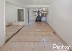 Casa em Condomínio à venda com 122m², 3 dormitórios, 2 vagas, no bairro Cavalhada em Porto Alegre