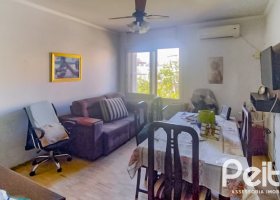 Apartamento à venda com 61m², 2 dormitórios, no bairro Tristeza em Porto Alegre