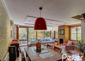 Casa em Condomínio à venda com 338m², 3 dormitórios, 1 suíte, 2 vagas, no bairro Tristeza em PORTO ALEGRE