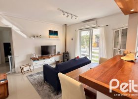 Apartamento à venda com 49m², 1 dormitório, 1 vaga, no bairro Tristeza em Porto Alegre