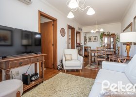 Apartamento à venda com 85m², 3 dormitórios, 1 suíte, 2 vagas, no bairro Ipanema em Porto Alegre