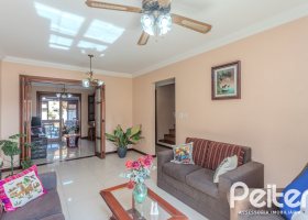 Casa em Condomínio à venda com 175m², 3 dormitórios, 1 suíte, 2 vagas, no bairro Ipanema em PORTO ALEGRE