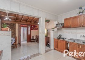 Casa em Condomínio à venda com 175m², 3 dormitórios, 1 suíte, 2 vagas, no bairro Ipanema em PORTO ALEGRE