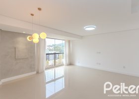 Apartamento à venda com 88m², 3 dormitórios, 1 suíte, 2 vagas, no bairro Tristeza em PORTO ALEGRE