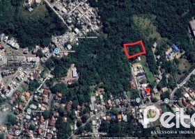 Terreno à venda com 1044m², no bairro Vila Nova em Porto Alegre