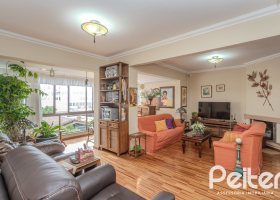 Apartamento à venda com 136m², 3 dormitórios, 1 suíte, 2 vagas, no bairro Tristeza em PORTO ALEGRE