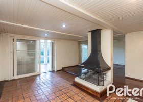 Casa em Condomínio à venda com 363m², 3 dormitórios, 2 suítes, 4 vagas, no bairro Cavalhada em PORTO ALEGRE