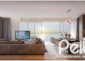 Apartamento à venda com 254m², 3 dormitórios, 3 suítes, 4 vagas, no bairro Golden Lake em Porto Alegre