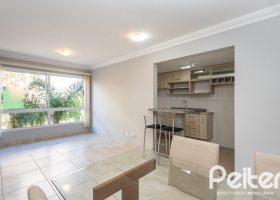 Apartamento à venda com 47m², 1 dormitório, 1 vaga, no bairro Cristal em PORTO ALEGRE