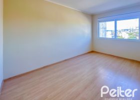 Apartamento à venda com 56m², 2 dormitórios, no bairro Cristal em Porto Alegre