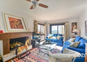 Apartamento à venda com 157m², 3 dormitórios, 1 suíte, 2 vagas, no bairro Tristeza em PORTO ALEGRE