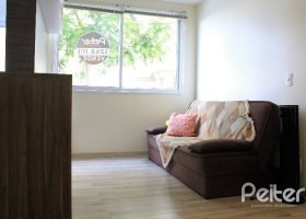 Apartamento à venda com 61m², 3 dormitórios, 1 suíte, 1 vaga, no bairro Ipanema em PORTO ALEGRE