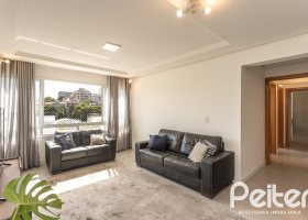 Apartamento à venda com 102m², 3 dormitórios, 1 suíte, 2 vagas, no bairro Tristeza em PORTO ALEGRE