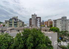 Apartamento à venda com 56m², 2 dormitórios, 1 suíte, 2 vagas, no bairro Tristeza em PORTO ALEGRE