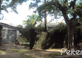 Terreno à venda com 587m², no bairro Vila Assunção em Porto Alegre