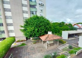 Apartamento à venda com 66m², 2 dormitórios, 1 vaga, no bairro Cristal em Porto Alegre