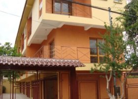 Casa em Condomínio à venda com 145m², 3 dormitórios, 1 suíte, 2 vagas, no bairro Nonoai em Porto Alegre