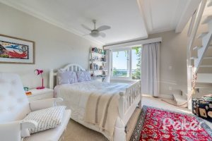  à venda, no bairro  em 