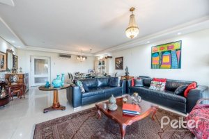 Apartamento à venda com 207m², 3 dormitórios, 3 suítes, 3 vagas, no bairro Cristal em Porto Alegre