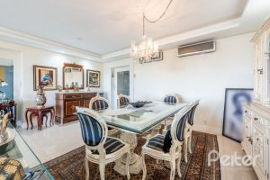 Apartamento à venda com 207m², 3 dormitórios, 3 suítes, 3 vagas, no bairro Cristal em Porto Alegre