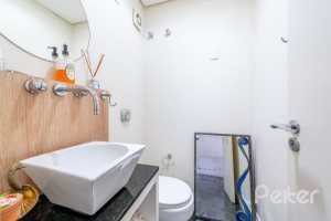 Apartamento à venda com 207m², 3 dormitórios, 3 suítes, 3 vagas, no bairro Cristal em Porto Alegre