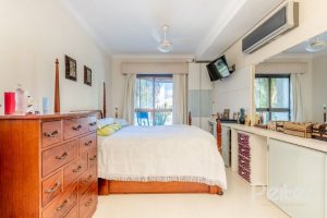 Apartamento à venda com 207m², 3 dormitórios, 3 suítes, 3 vagas, no bairro Cristal em Porto Alegre