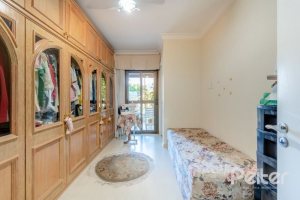 Apartamento à venda com 207m², 3 dormitórios, 3 suítes, 3 vagas, no bairro Cristal em Porto Alegre