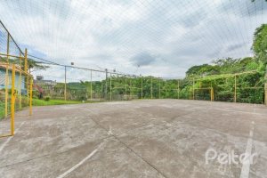 Casa em Condomínio à venda com 389m², 4 dormitórios, 3 suítes, 4 vagas, no bairro Vila Nova em Porto Alegre