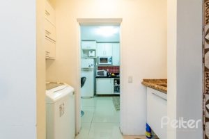 Casa em Condomínio à venda com 162m², 3 dormitórios, 1 suíte, 2 vagas, no bairro Vila Assunção em PORTO ALEGRE