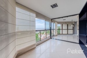 Apartamento à venda com 200m², 3 dormitórios, 3 suítes, 4 vagas, no bairro Cristal em PORTO ALEGRE