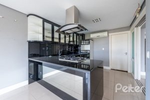 Apartamento à venda com 200m², 3 dormitórios, 3 suítes, 4 vagas, no bairro Cristal em PORTO ALEGRE