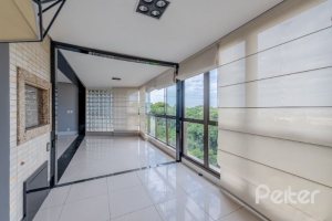 Apartamento à venda com 200m², 3 dormitórios, 3 suítes, 4 vagas, no bairro Cristal em PORTO ALEGRE