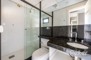 Apartamento à venda com 200m², 3 dormitórios, 3 suítes, 4 vagas, no bairro Cristal em PORTO ALEGRE