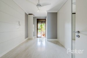 Apartamento à venda com 200m², 3 dormitórios, 3 suítes, 4 vagas, no bairro Cristal em PORTO ALEGRE